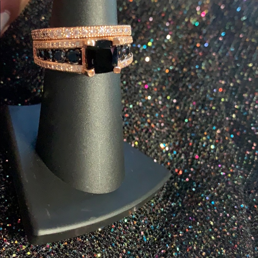 Size 6 ring